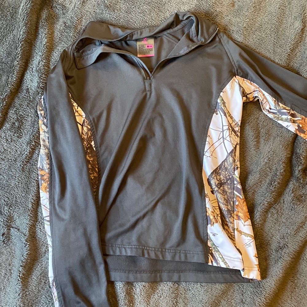 White camo crew